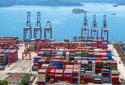寧波港因疫情再次關掉、最近大面積跳港，停航狀況反反復復